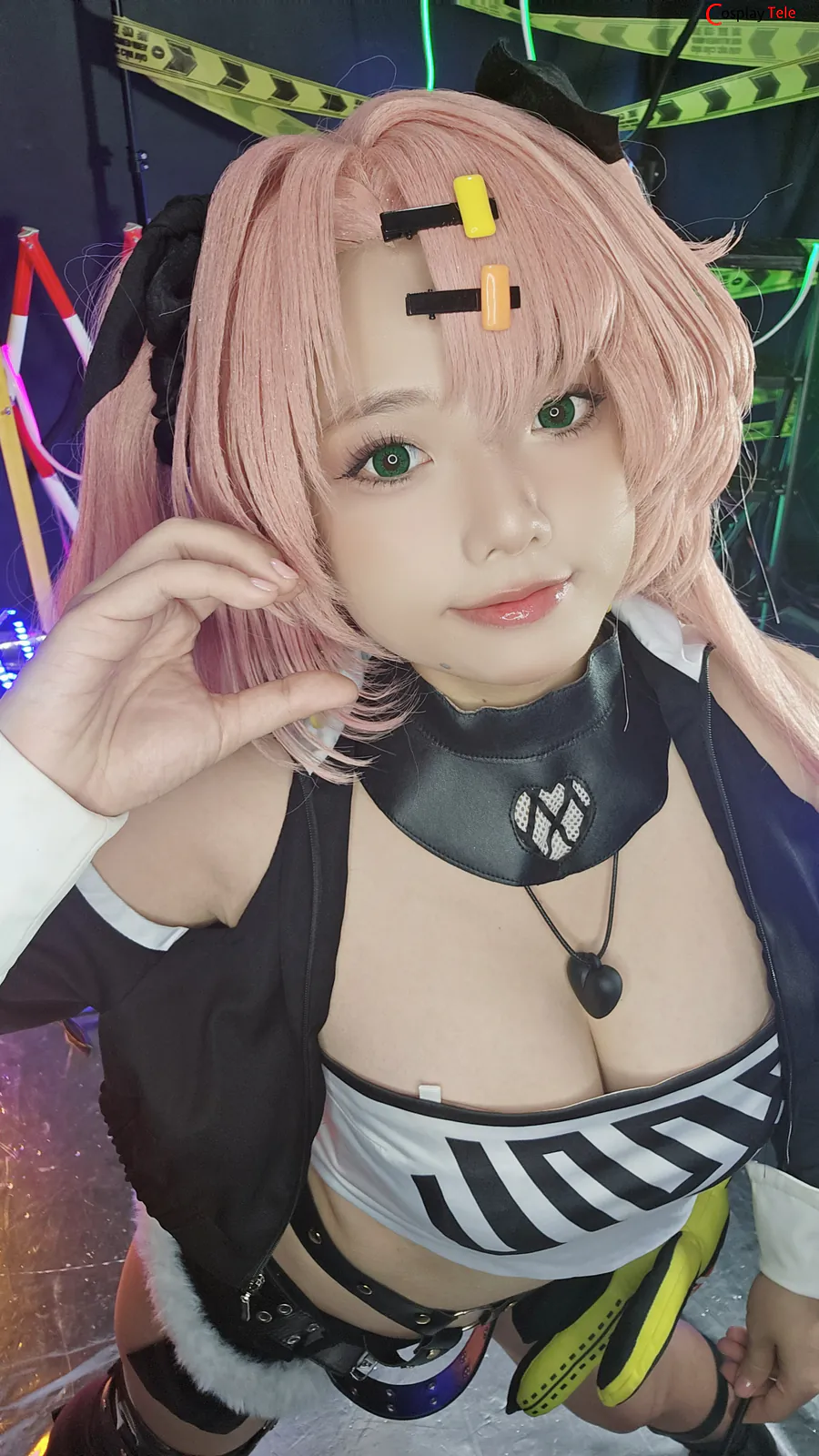 Messie Huang cosplay Nicole Demara 43