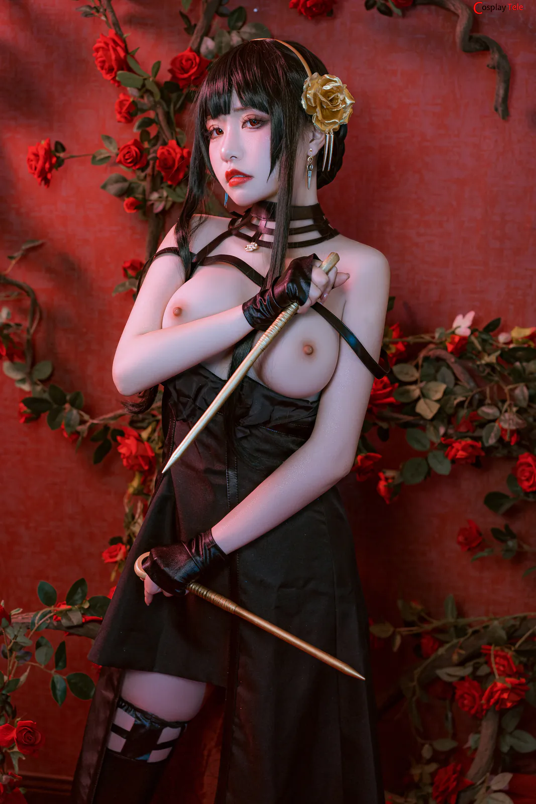 Nekokoyoshi cosplay Yor Forger 23