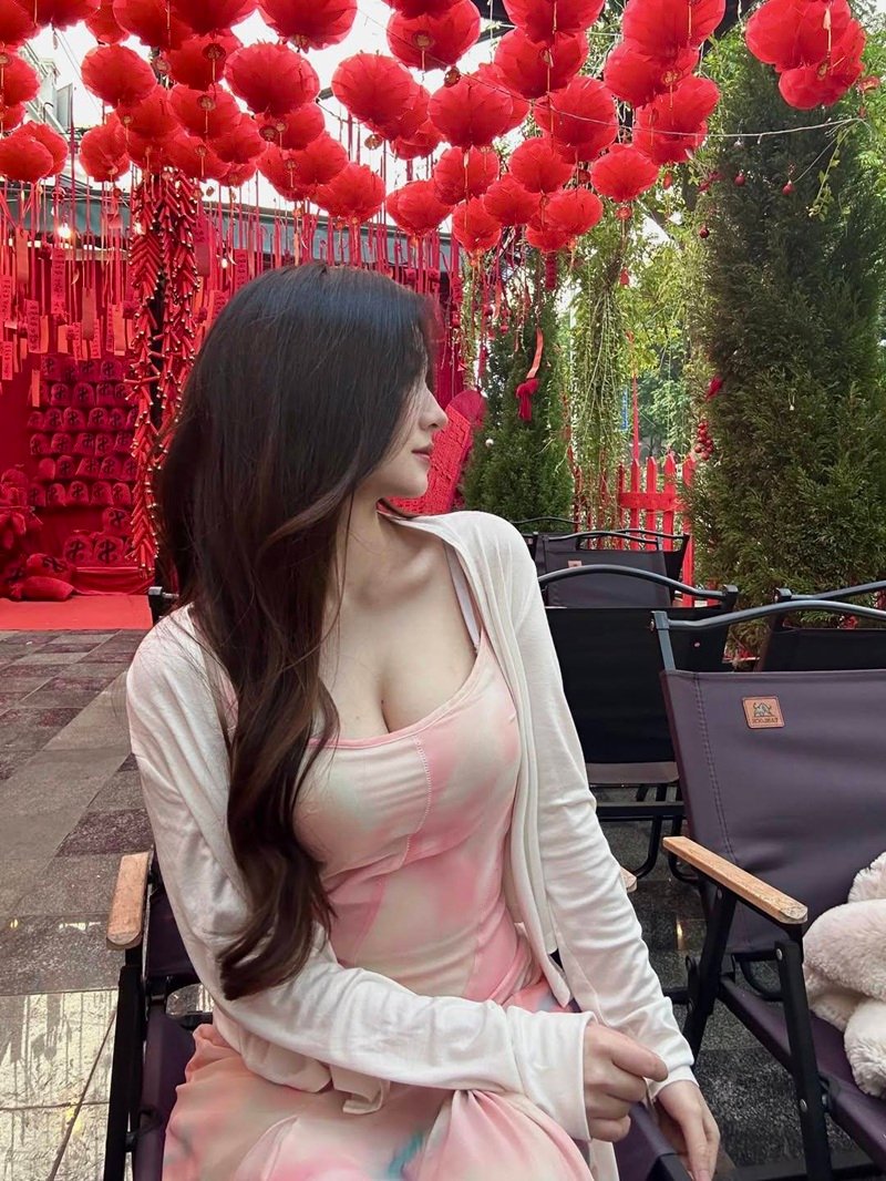 gái xinh có tâm hồn to và tròn 13